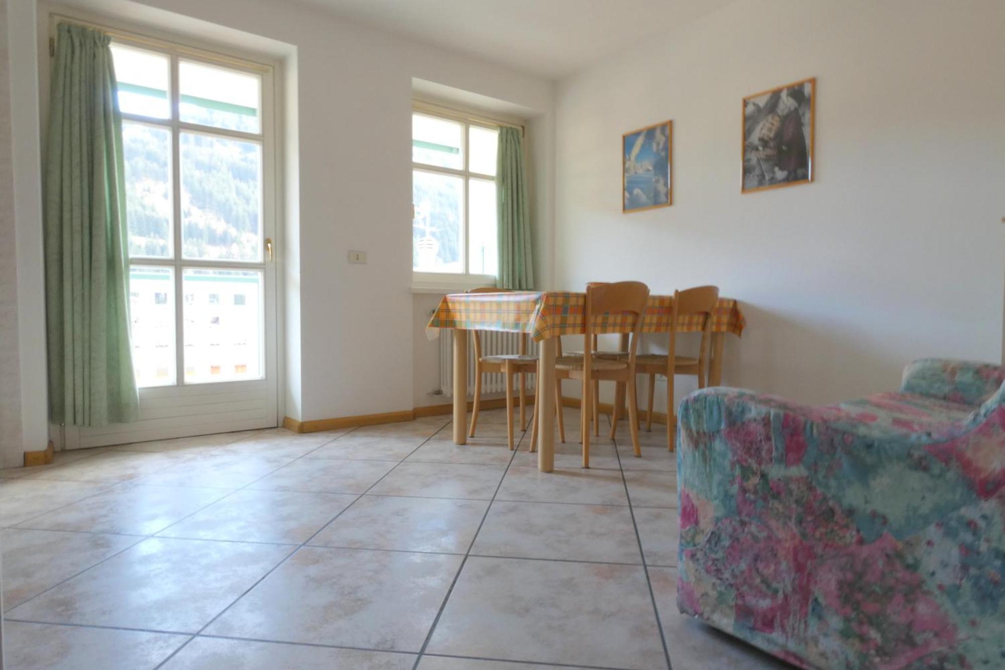 Casa Al Mesdi Appartement Pozza di Fassa Buitenkant foto