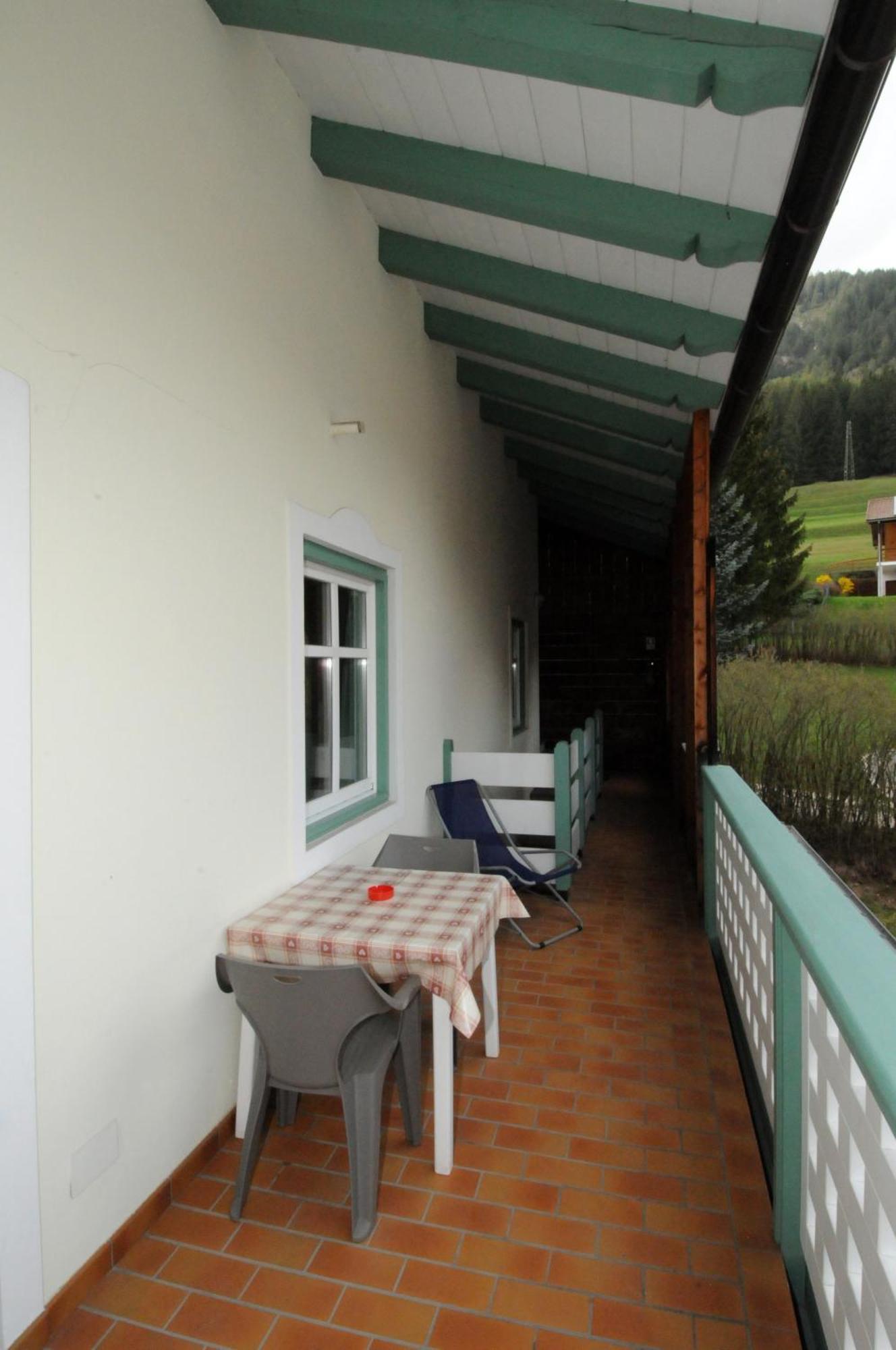 Casa Al Mesdi Appartement Pozza di Fassa Buitenkant foto